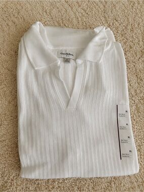 Goodfellow & Co White Ribbed V-Neck Polo